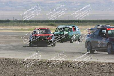 media/Jun-01-2024-CalClub SCCA (Sat) [[0aa0dc4a91]]/Group 5/Race/